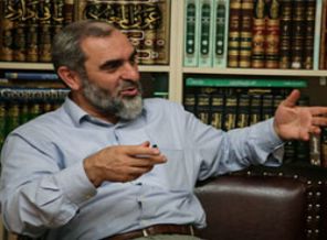 Nurettin Yıldız, Genç Alimler Projesi'ni hayata geçiriyor Nurettin Yıldız, Genç Alimler Projesi'ni hayata geçiriyor