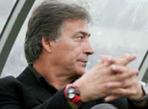 Azərbaycan əsilli tanınmış futbolçusu vəfat edib Azərbaycan əsilli tanınmış futbolçusu vəfat edib