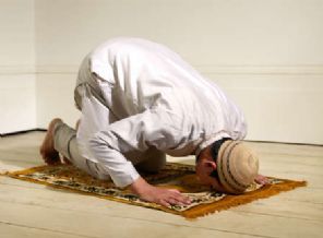 Dostum namaza başlamaq istəyir. Lakin,.....