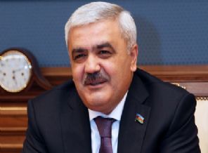 Rövnəq Abdullayev Türkiyəyə 17 milyard ayırdı