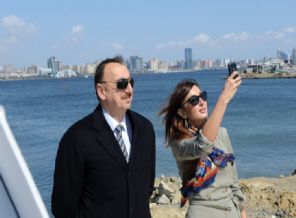 Prezident təzə bulvarın təməlini qoydu