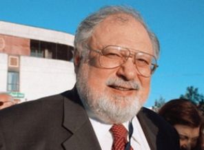 “Vəzifələrdən ən əsası azad seçkilərin keçirilməsidir”