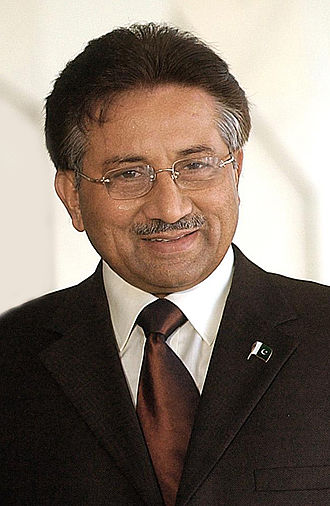 330px-Pervez_Musharraf_2004
