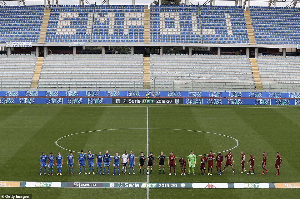 25668588-8088093-A_general_view_during_the_Serie_B_match_between_Empoli_FC_and_Tr-a-4_1583658702008