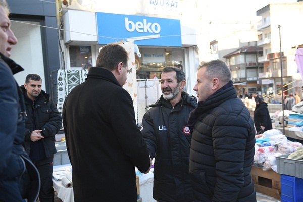 AK Parti Balıkesir Büyükşehir Belediye Başkan Adayı Yücel Yılmaz, Susurlukta (6)