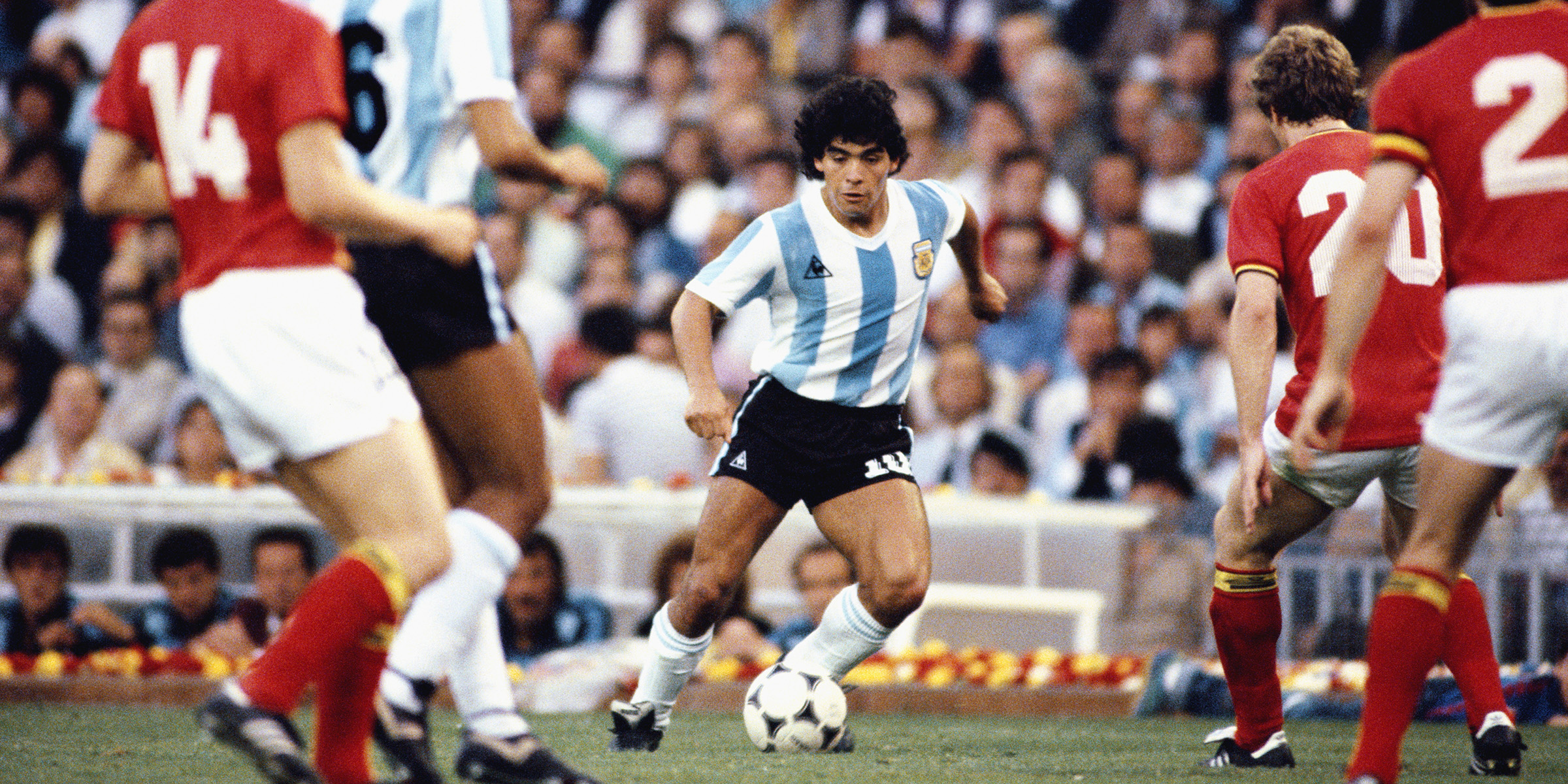 diego-maradonate-main-201125_909daa35cbd5623020187f1eeb34f0e9