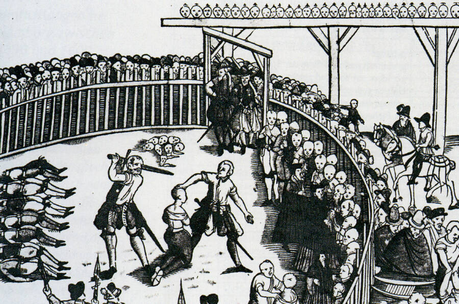 public-medieval-execution-of-pirates