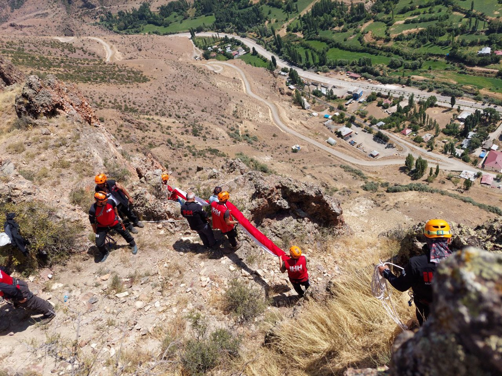 İHH'dan Erzurum'da arama kurtarma eğitimi (6)