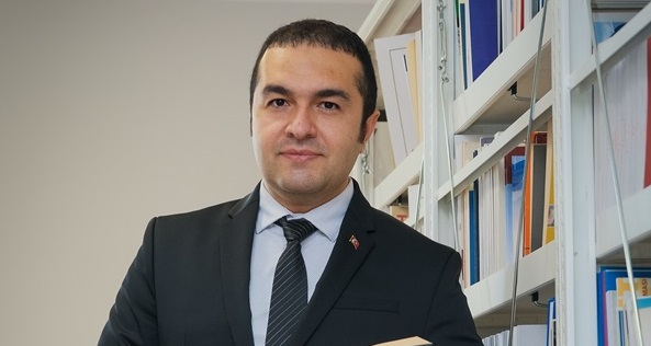 03_Ahmet_Albayrak