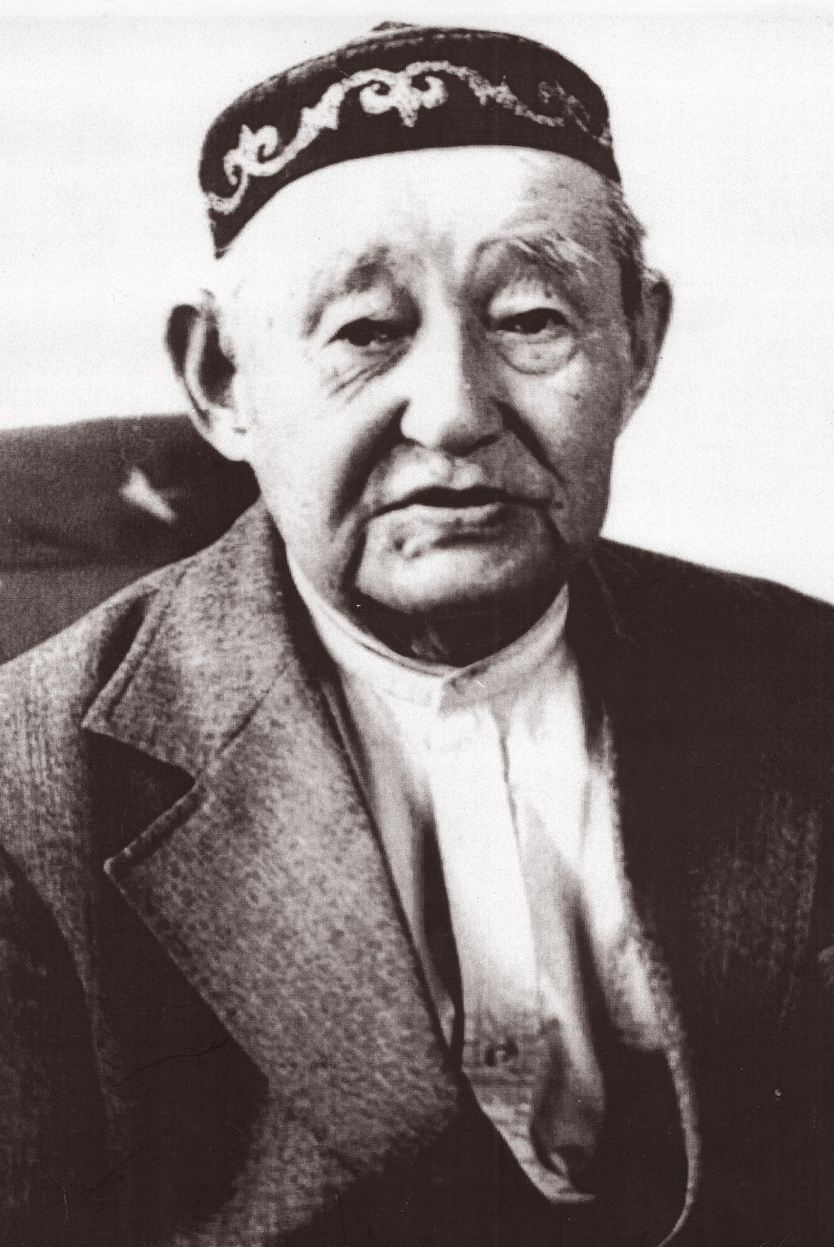 Kırgız Türkolog Karasayev, doğumunun 120. yılında anılıyor - Timeturk Haber