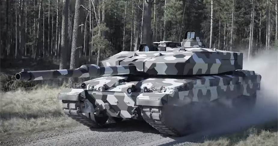 Rheinmettall_unveils_new_leopard_MBT_main_battle_tank_fitted_with_130mm_cannon