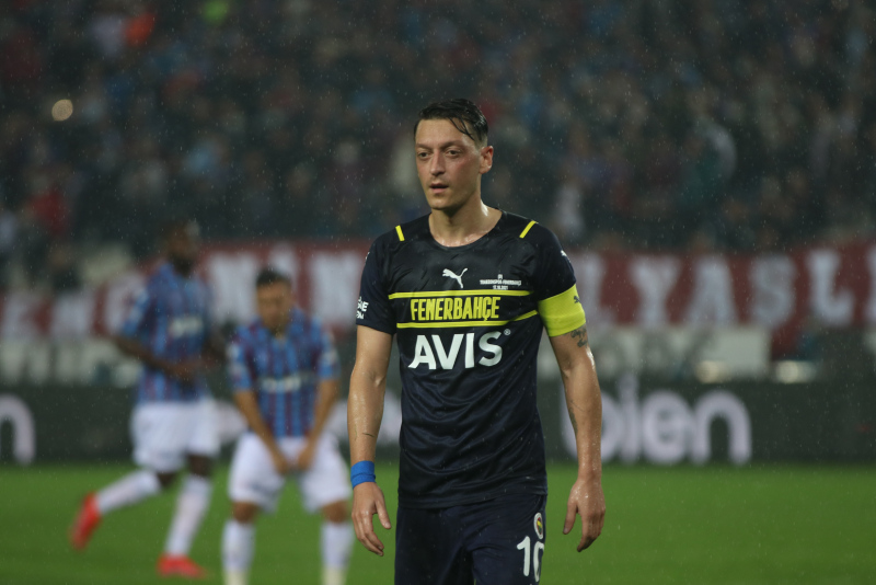 fenerbahce-mesut-ozil