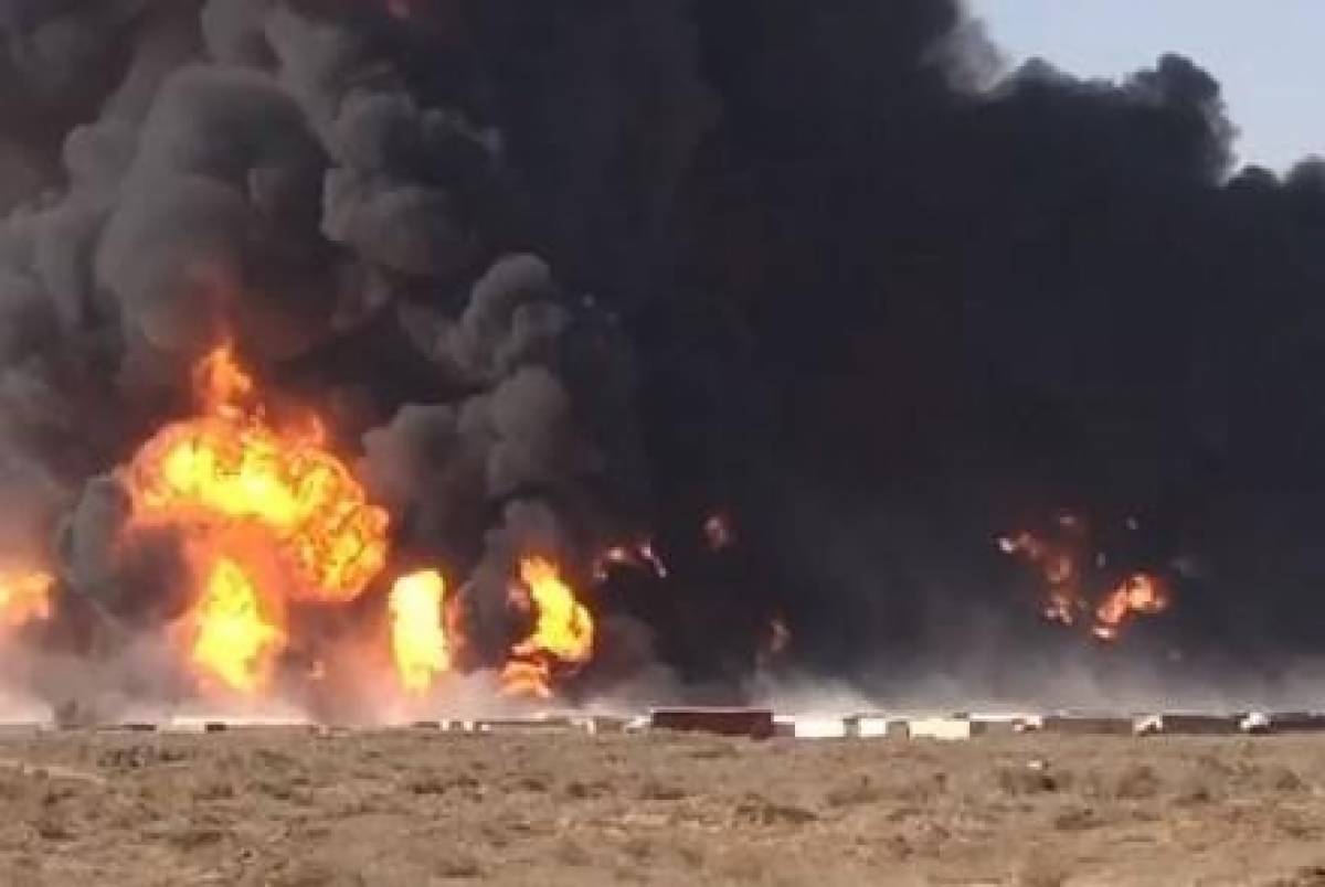 inferno-on-afghanistan-iran-border-as-dozens-of-oil-tankers-catch-fire-1613242322-7232
