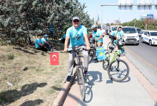 turk-ve-kazak-bisikletciler-kazakistan-in-30-5-14281106_o
