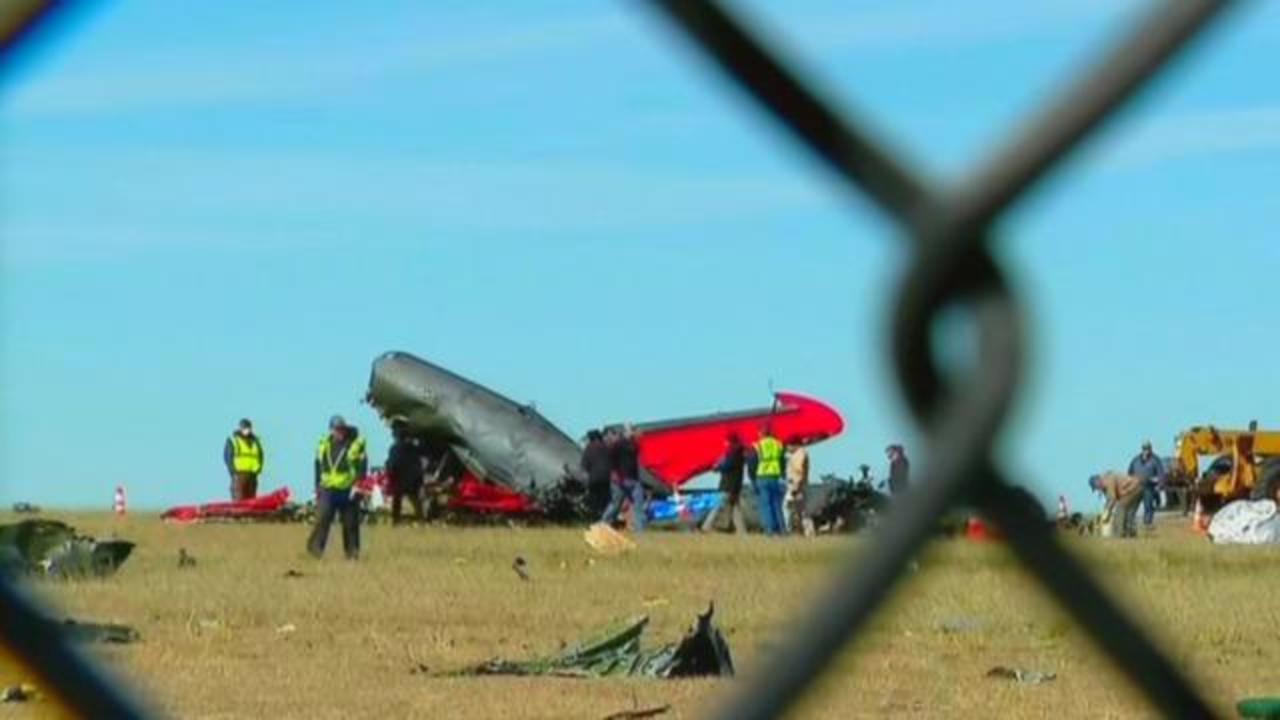 cbsn-fusion-mid-air-collision-at-dallas-airshow-kills-6-thumbnail-1463010-640x360