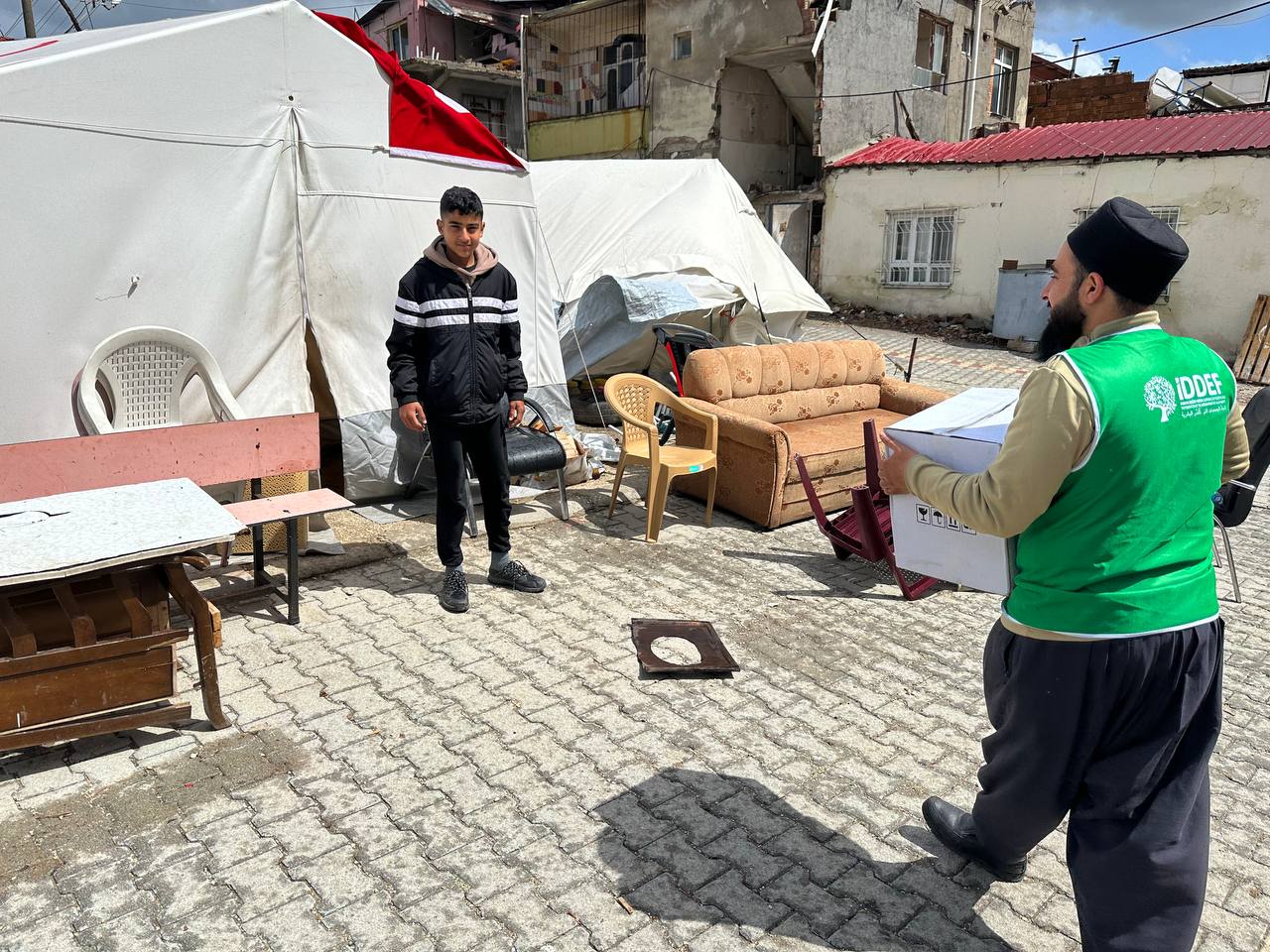 İDDEF, Ramazan'da da Yaraları Sarıyor (1)