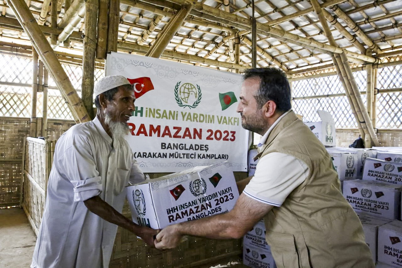 İHH Ramazan'da 60 ülkede yardım çalışmalarında bulunacak (1)