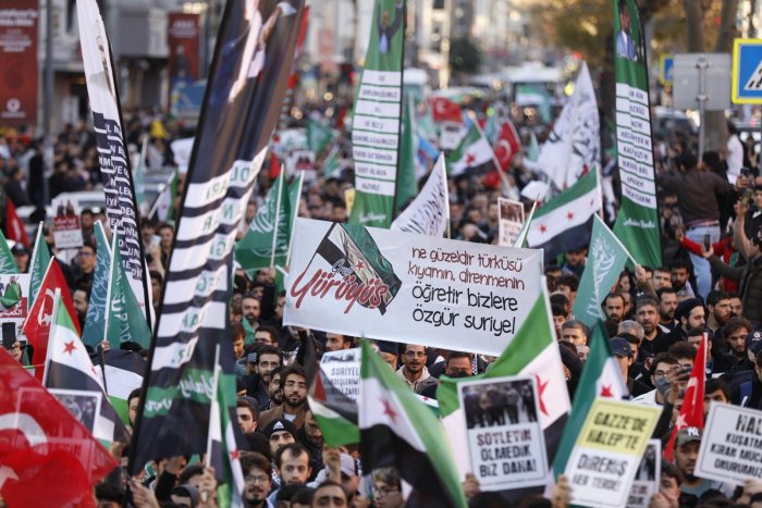 1a256130-f02e-4c77-b576-7447c4a3c849