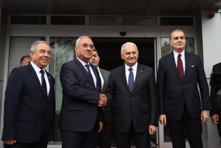 AA-20230407-30788662-30788656-AK_PARTI_GENEL_BASKANVEKILI_BINALI_YILDIRIM_ILE_PARTI_SOZCUSU_OMER_CELIK_DSP_GENEL_BASKANI_ONDER_AKSAKALI_ZIYARET_ETTI