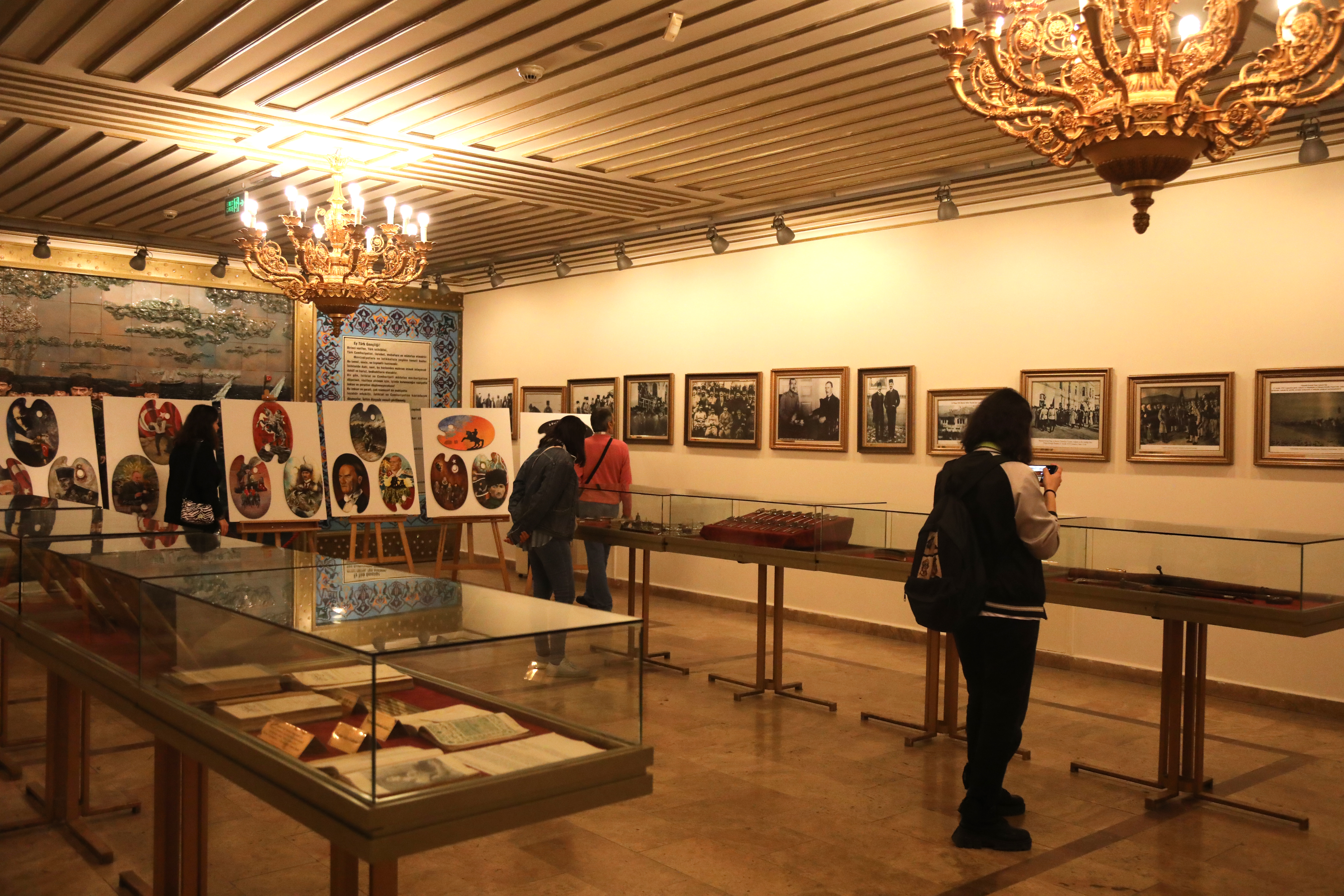 AA-20230518-31170166-31170152-19_MAYIS_1919UN_IZLERINI_TASIYAN_GAZI_MUZESI_YERLI_VE_YABANCI_TURISTLERI_AGIRLIYOR