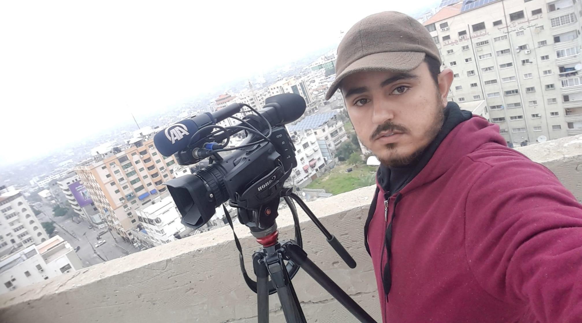 AA-20231201-33078930-33078929-AANIN_GAZZEDE_GOREV_YAPAN_KAMERAMANI_MUNTASIR_ESSAVVAF_ISRAIL_HAVA_SALDIRISINDA_HAYATINI_KAYBETTI