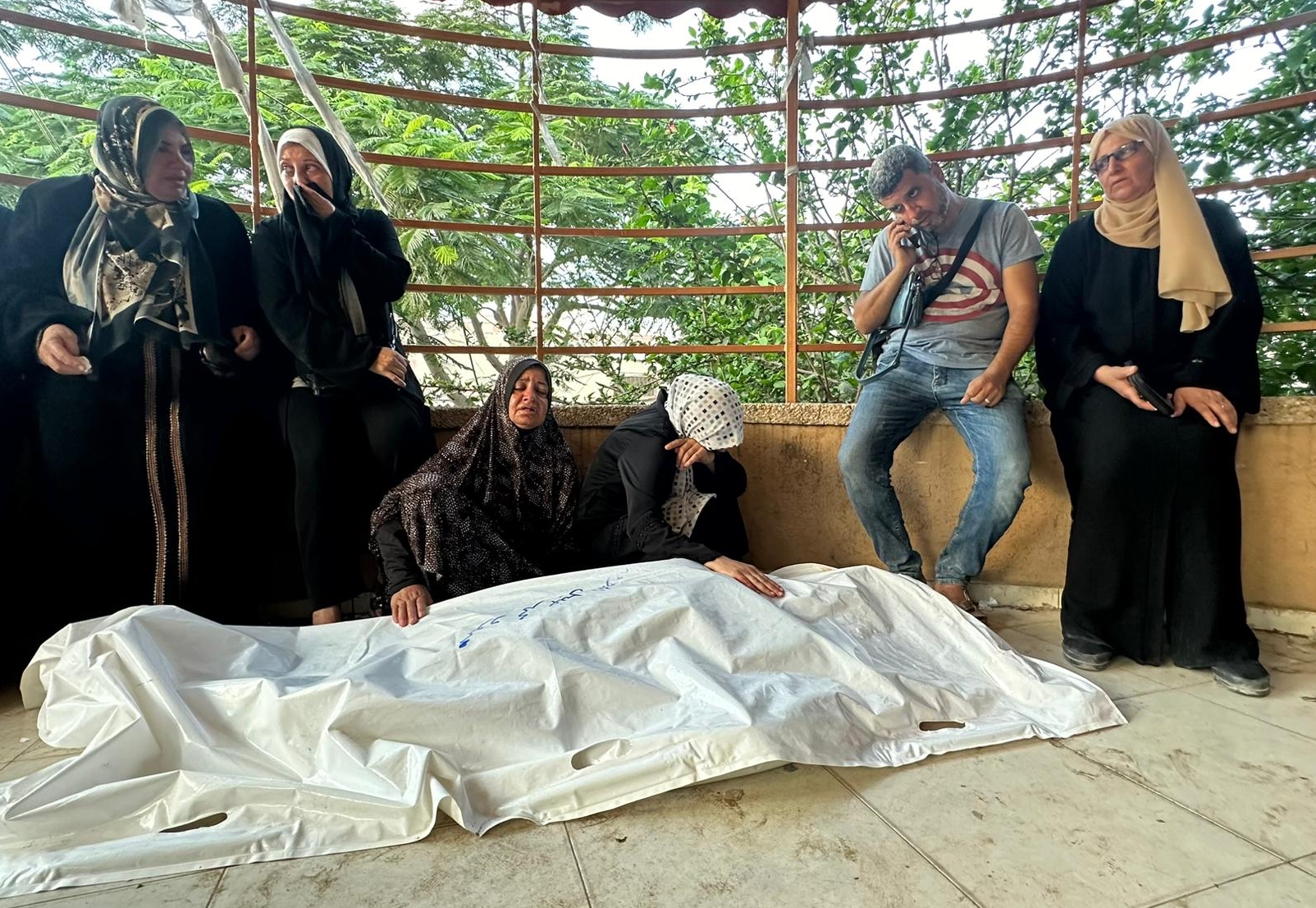 AA-20240722-35205764-35205760-ISRAILIN_GAZZE_SERIDINDEKI_HAN_YUNUS_KENTINE_SALDIRISINDA_70_FILISTINLI_HAYATINI_KAYBETTI