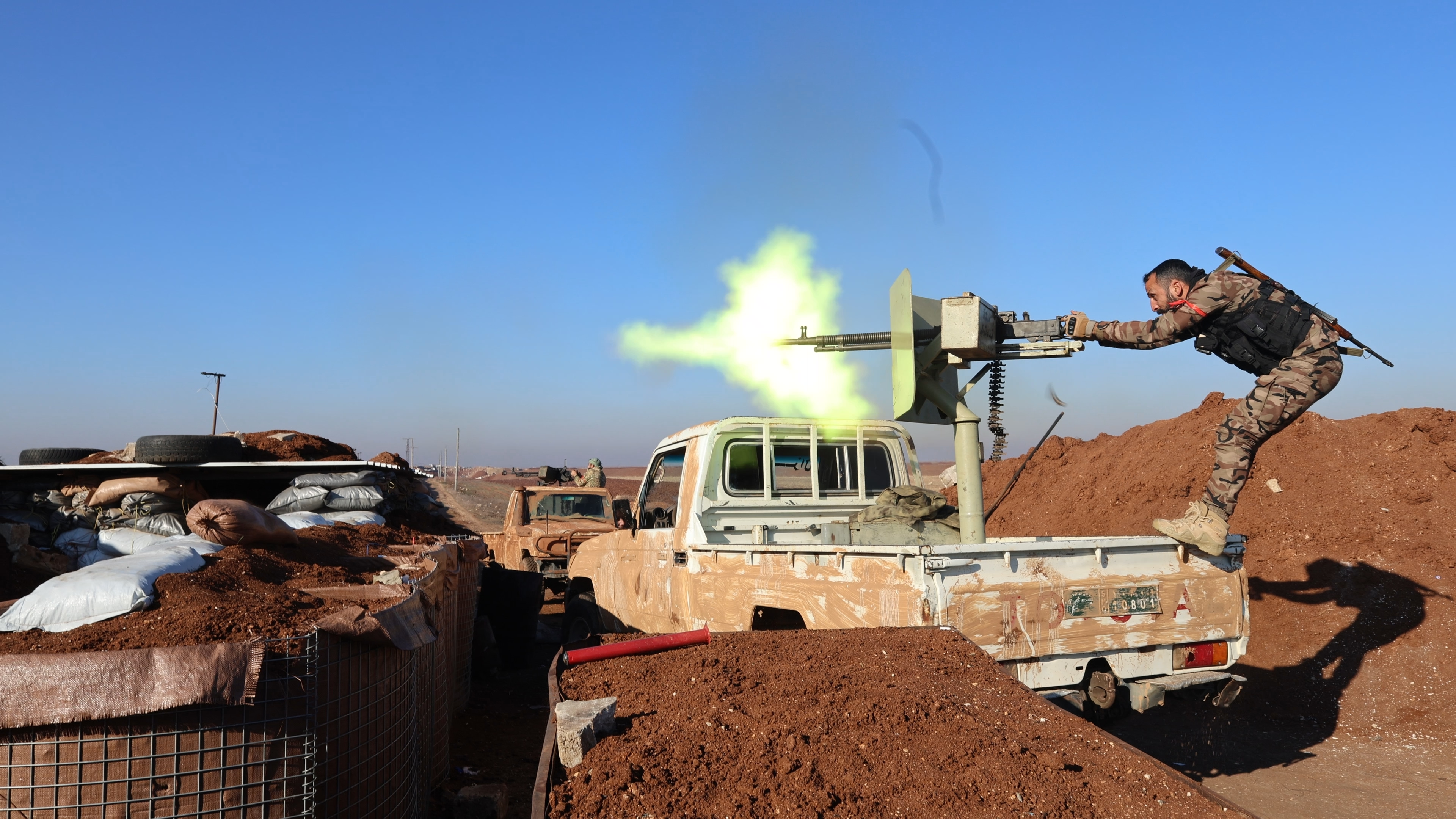 AA-20241201-36350176-36350174-SURIYE_MILLI_ORDUSUNUN_OZGURLUK_SAFAGI_OPERASYONUNDA_TEROR_ORGUTU_PKKYPGYE_KARSI_ILERLEYISI_SURUYOR