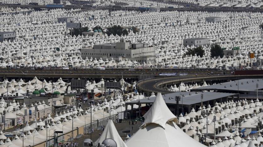 tents_in_mina._reuters