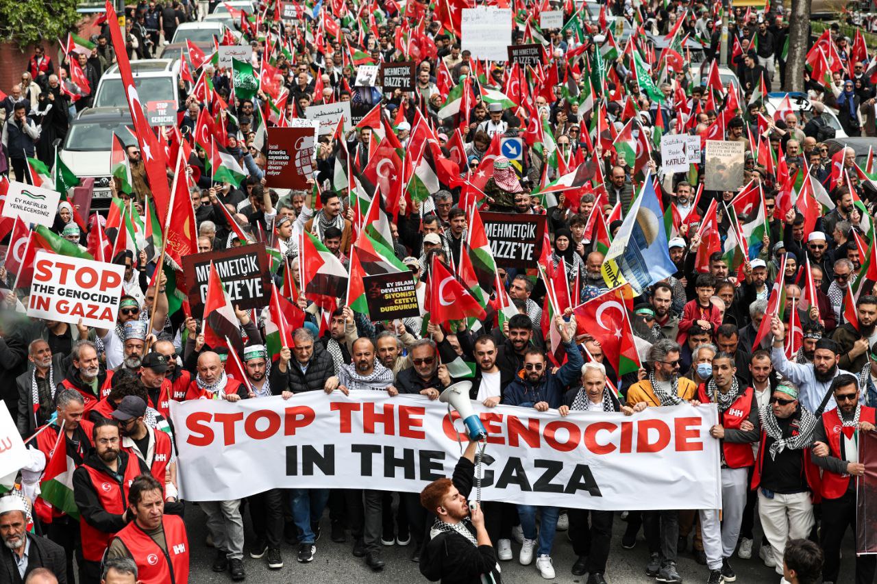 “Katil İsrail ve ABD’ye Dur Demeliyiz”