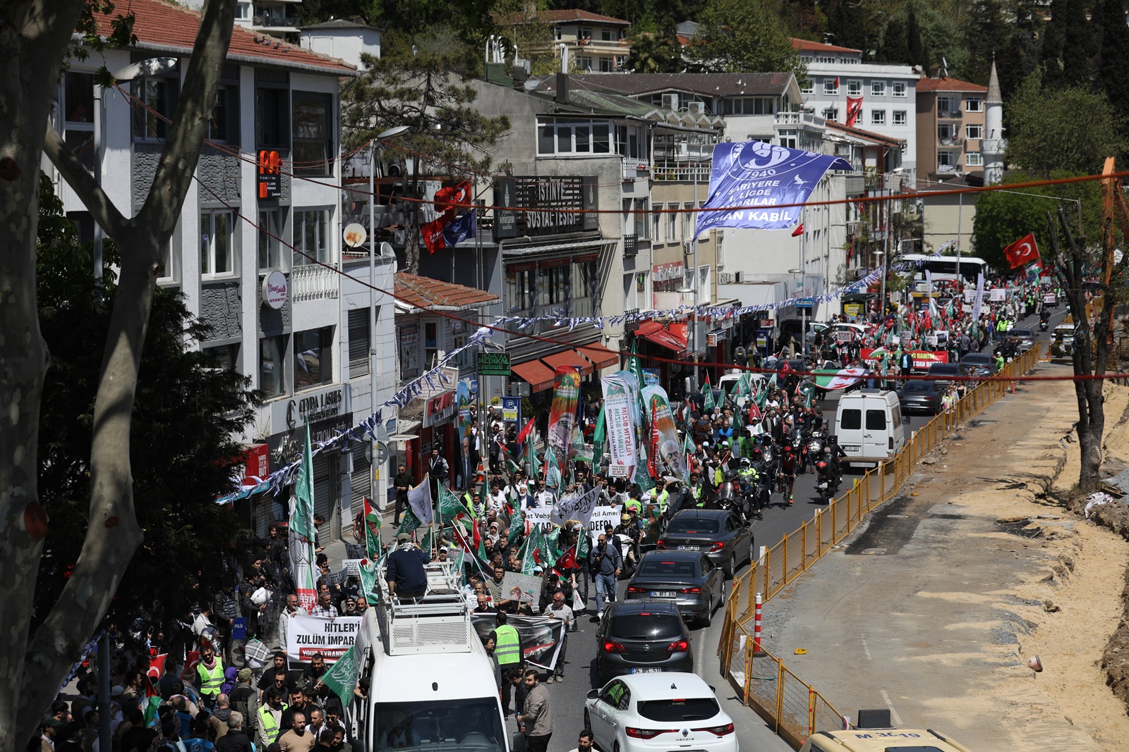 İstanbul'da Gazze Katliamına Karşı Uluslararası Dayanışma Yürüyüşü ve Güncel Gelişmeler