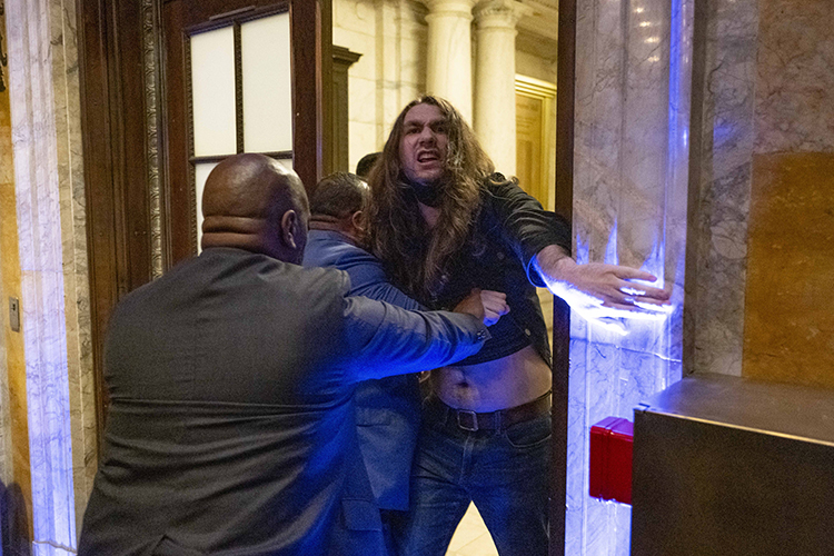 007_2025_08_Mayis_13_Mayis_20_AA-38127622