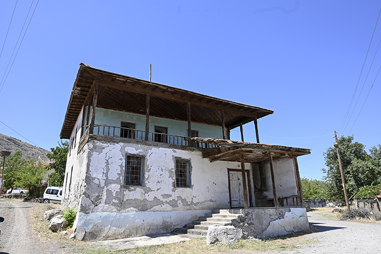 Kalecik'teki Tarihi Camilerin Güncel Durumu ve Restorasyon Çalışmaları