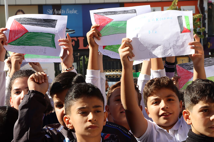 02.06_10_New folder (2)_AA-39299292