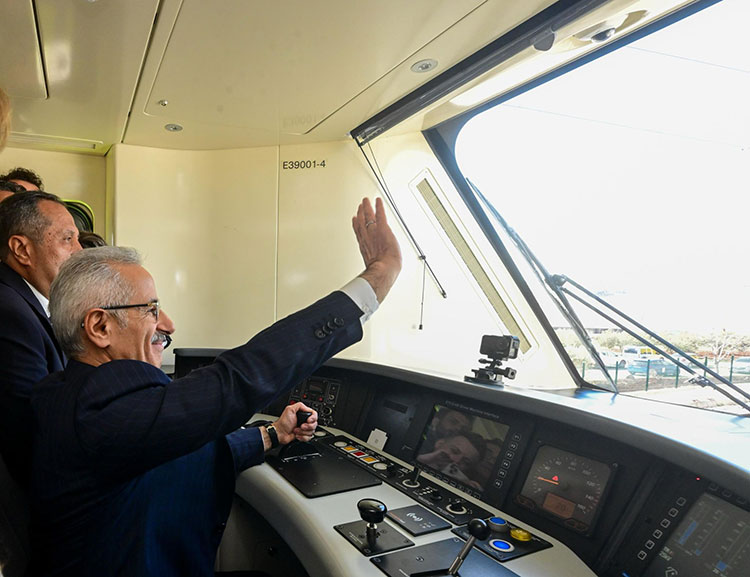 02.06_13_New folder_New folder (6)_WhatsApp-Image-2025-08-13-at-16.01.46