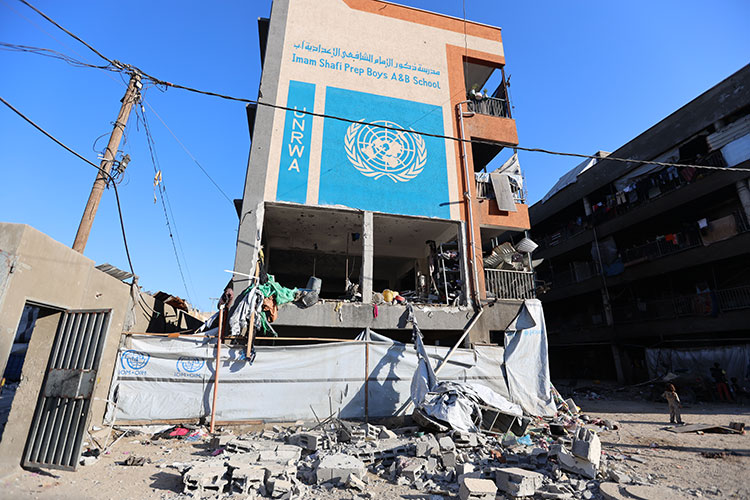 02.06_14_5_New folder (9)_AA-38475773