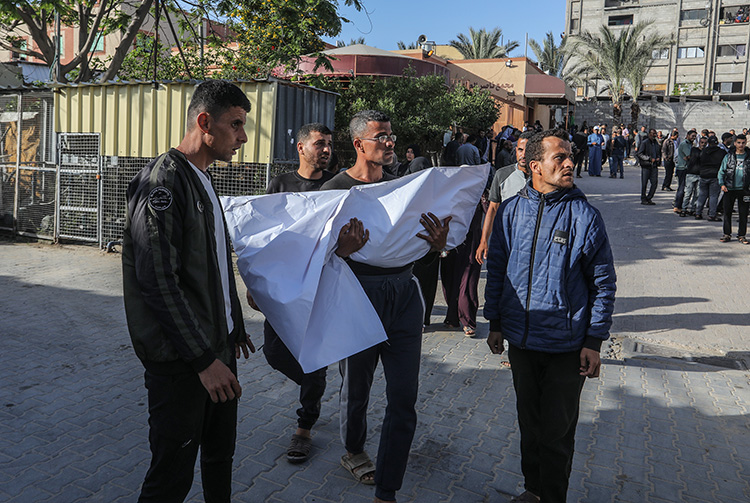 07_12_04_AA-38062789