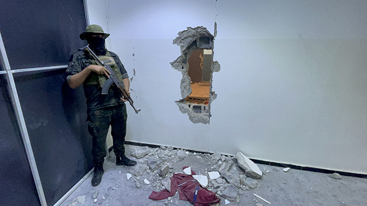 07_12_06_AA-38011211