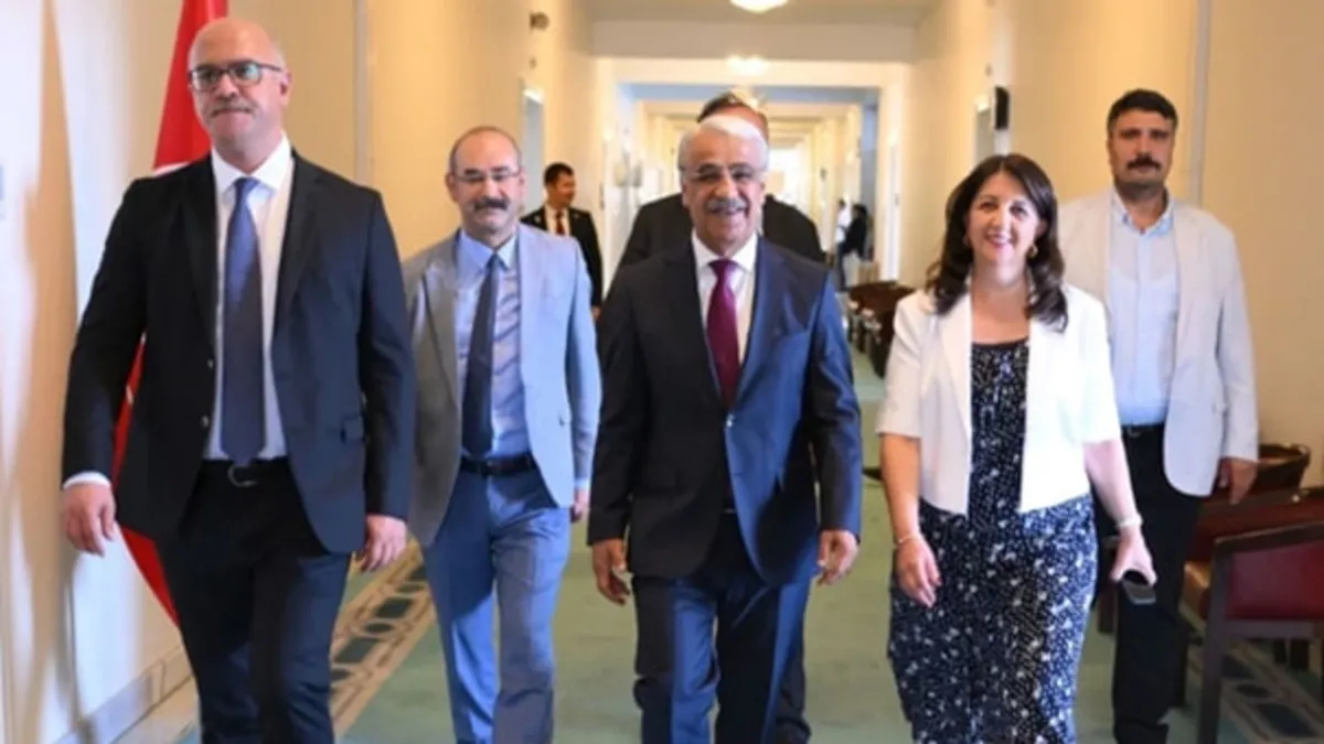 1200x675-dem-parti-heyeti-imrali-yolunda-1764667506982