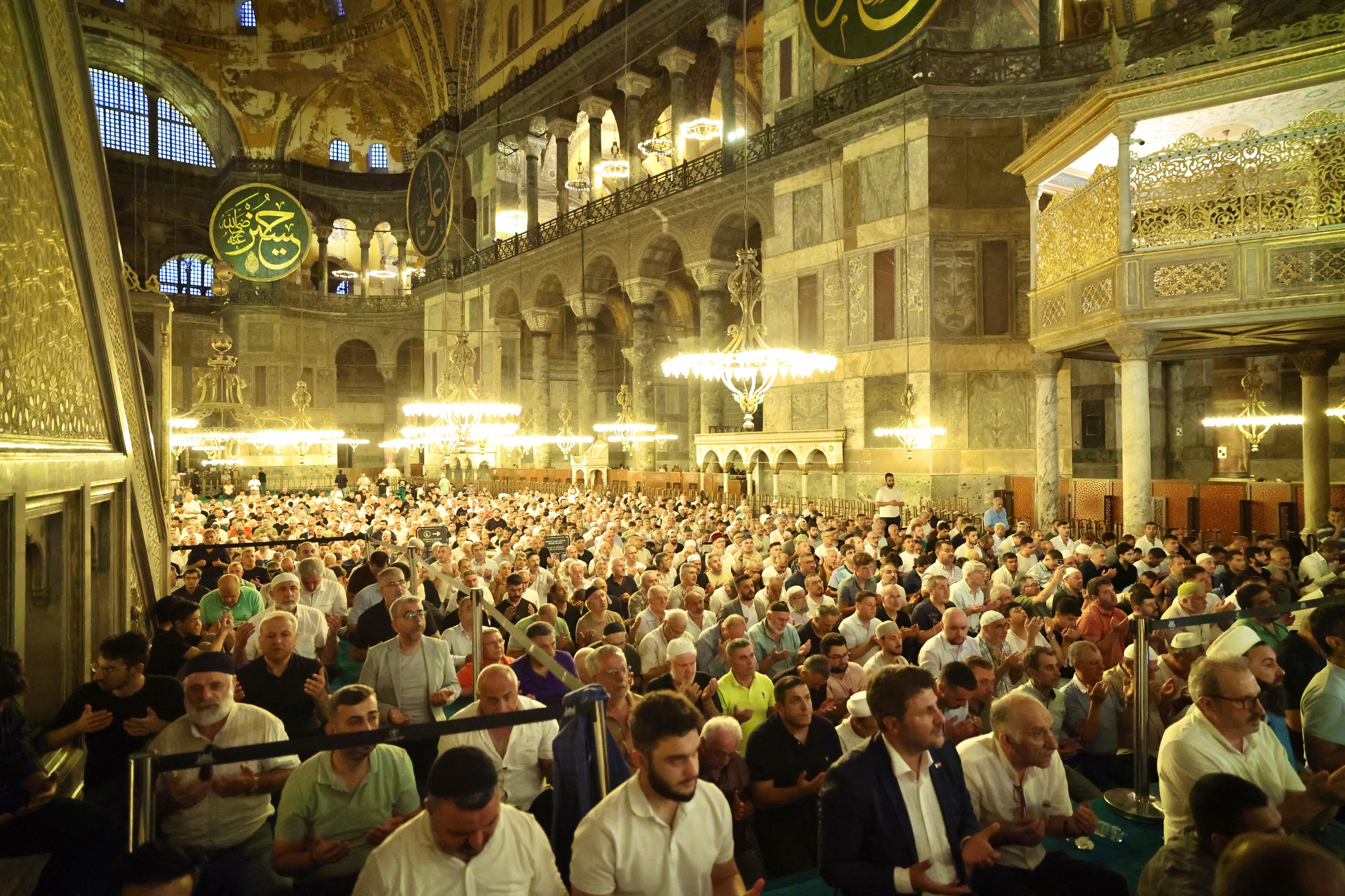 “Mazlumlar İçin Dua ve Dayanışma Zamanıdır”