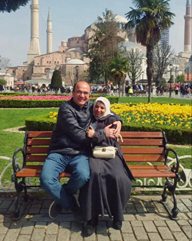 Gazze’de Filistinli Hemşireyle Tanıştı ve Evlilik Teklifi Etti