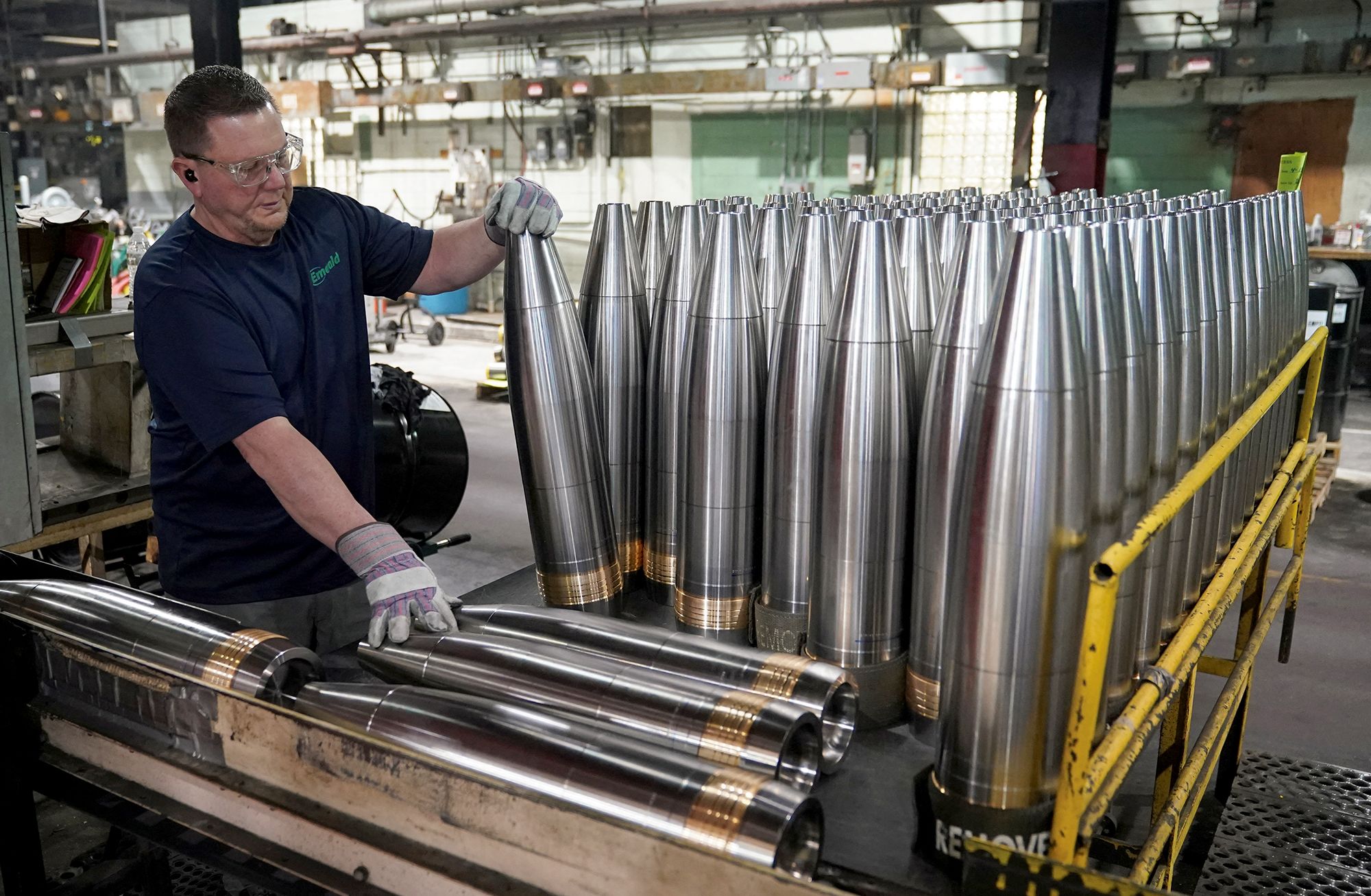 2024-07-19t082958z-1358221077-rc2q77a5xuu5-rtrmadp-3-ukraine-crisis-artillery