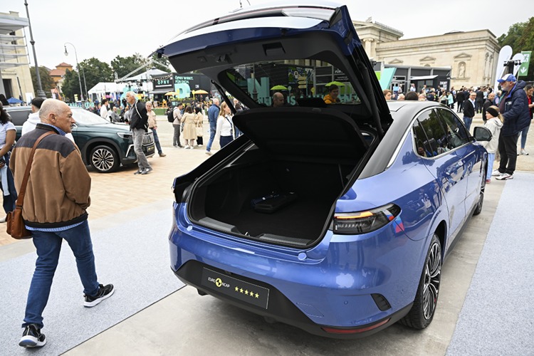 2025_09_20250909_2_70694510_116876439