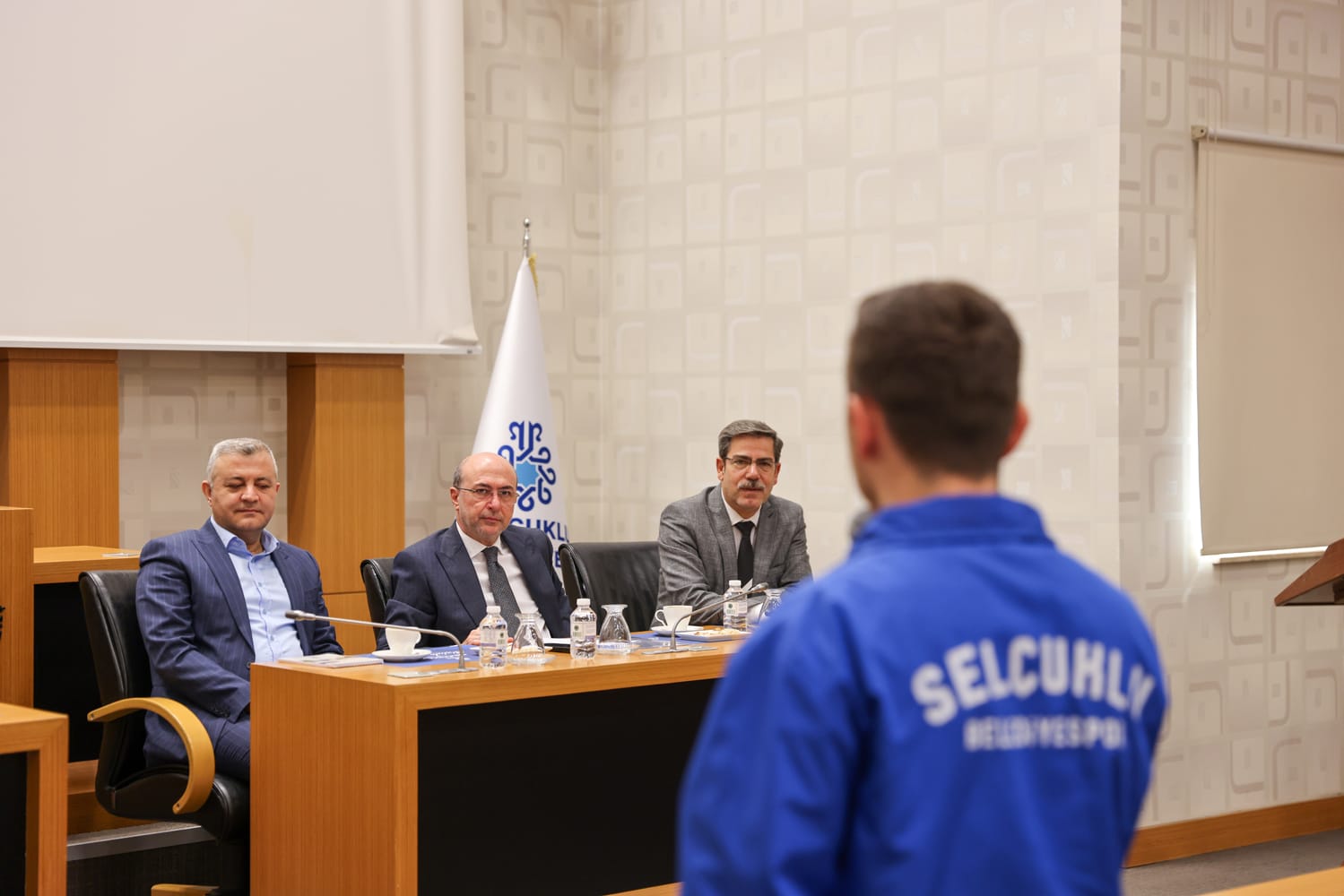 206f5e60-9539-44b8-a990-49f91100dc94