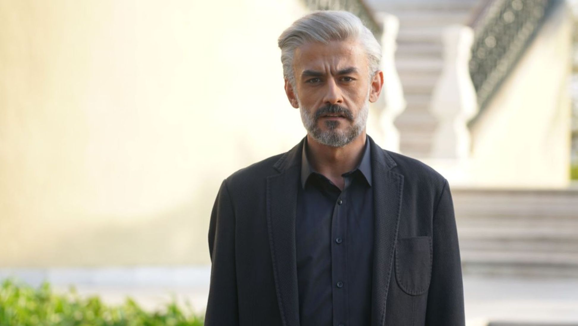 3860892_e9e8057c87ca4c194486d930ad5d15cc