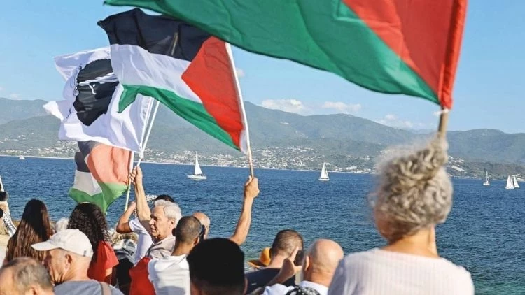 Sumud: Sessizliğin Direnişe Dönüştüğü Limanlar ve İnsanlığın Vicdanı