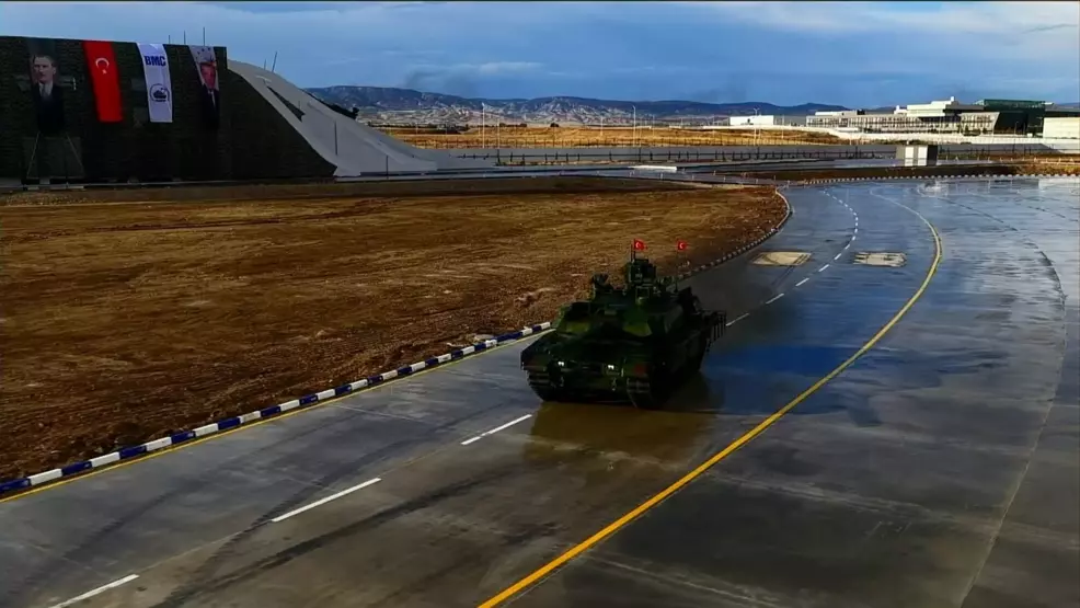 6900c4fb586197a571ccbfda