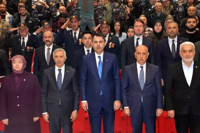 6984ac88f54a18c0d0f9026a