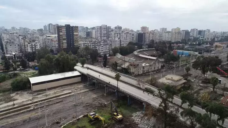 69887d2f6a554f24e687e228