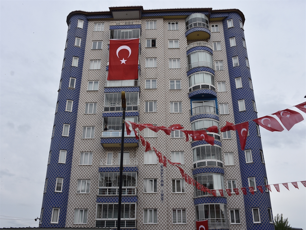 Haymana'da Düzenlenen Operasyonda Şehit Düşen Jandarma Astsubay Kıdemli Çavuş Emre Polat'ın Son Yolculuğu