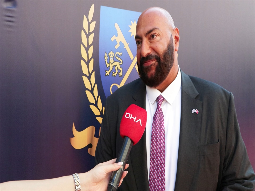 Mezuniyet Gecesi: Unutulmaz Anlar ve Sanatçı Performansları